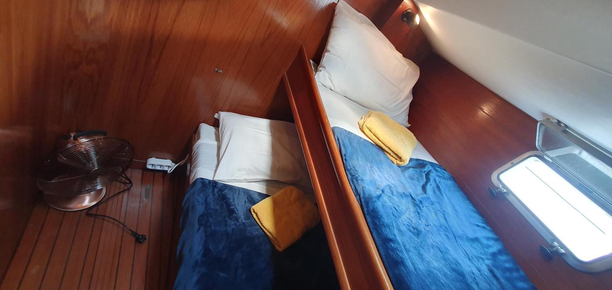 Coriandre 2 - Dormir Sur Un Grand Voilier 9 Personnes By Nuits Au Port La Rochelle  Exteriér fotografie