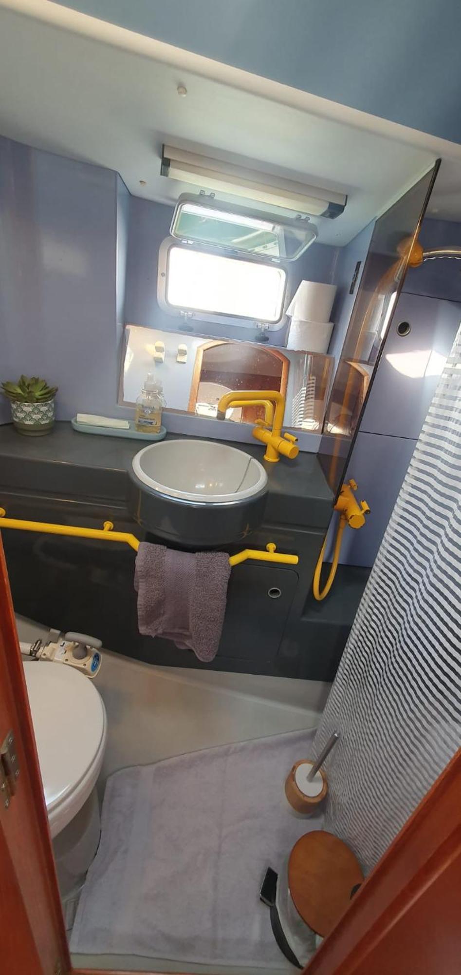 Coriandre 2 - Dormir Sur Un Grand Voilier 9 Personnes By Nuits Au Port La Rochelle  Exteriér fotografie