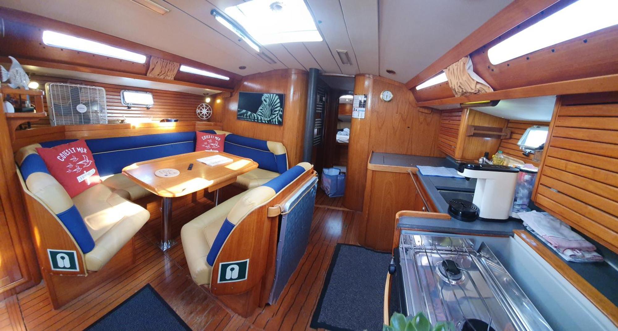 Coriandre 2 - Dormir Sur Un Grand Voilier 9 Personnes By Nuits Au Port La Rochelle  Exteriér fotografie